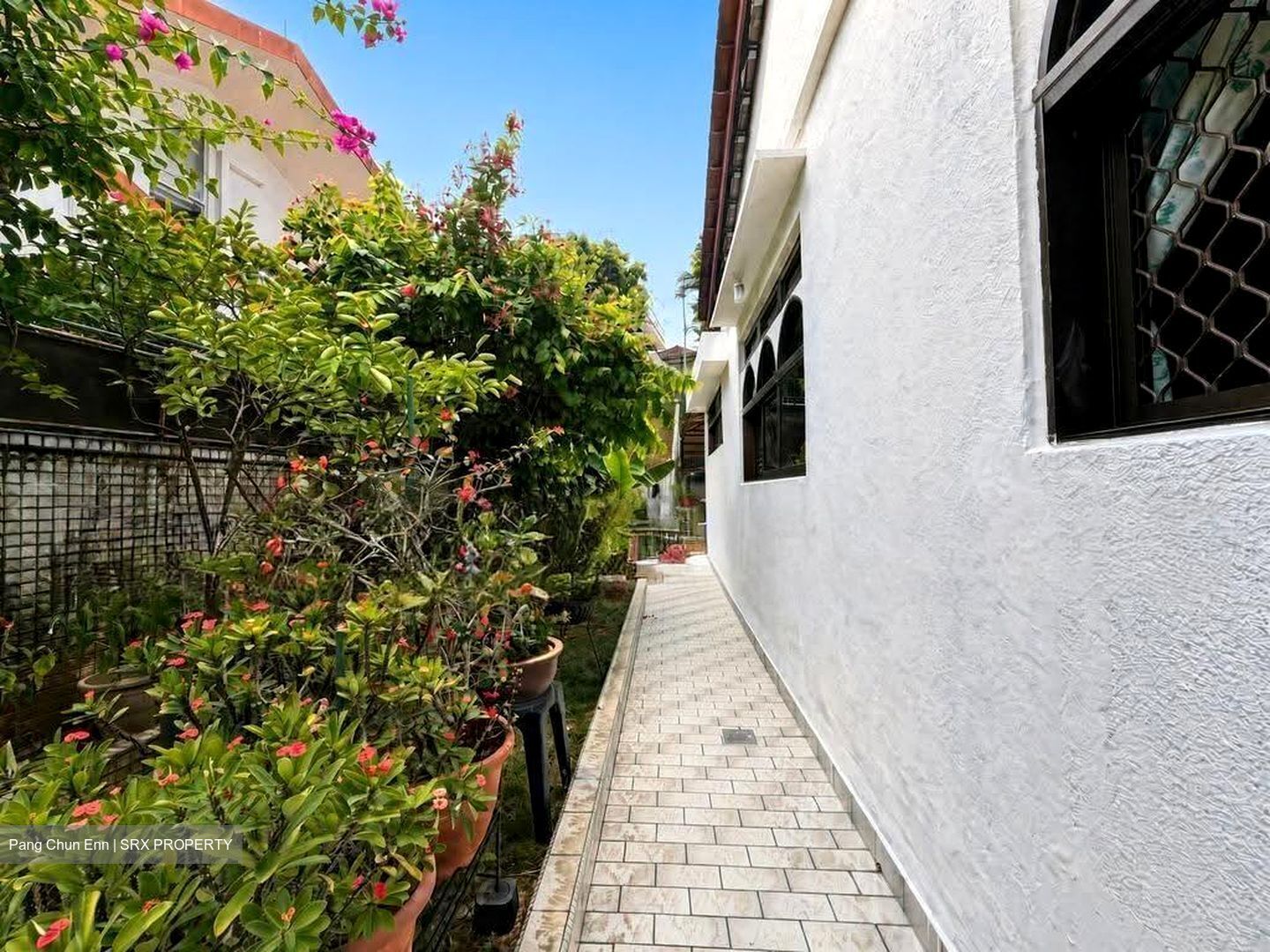 Fuyong Estate (D23), Semi-Detached #621699061